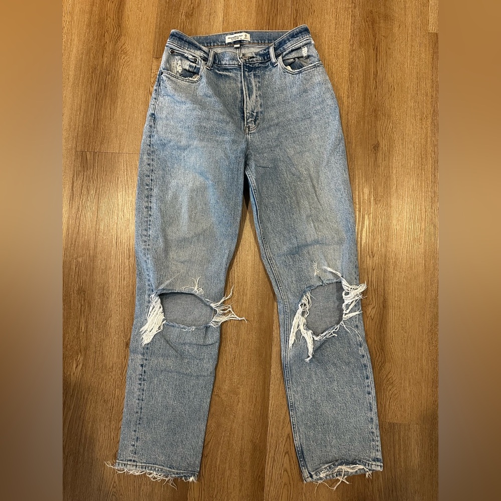 Abercrombie & Fitch Ultra High Rise Straight Jeans